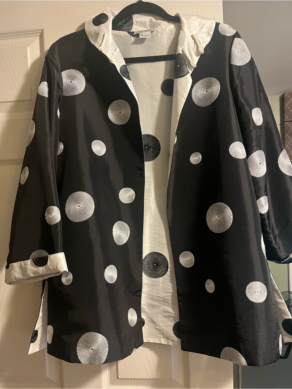 Black & White Polka Dot Lightweight reversible Jacket